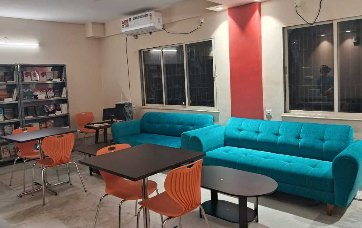 Booker's Lounge